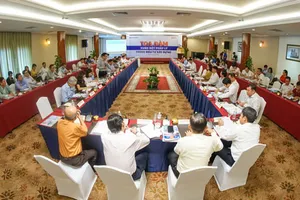 Toàn cảnh buổi tọa đàm. Ảnh: HOÀNG HÙNG