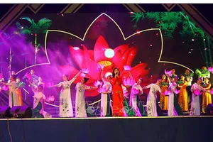 Lễ hội Làng Sen toàn quốc diễn ra trong 5 ngày