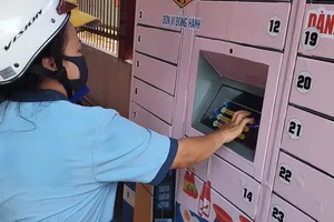 ATM nhu yếu phẩm