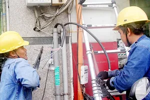 Ngầm hóa 675km lưới điện trung thế, 1.160km lưới điện hạ thế