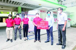 Công ty vật liệu xây dựng xi măng SCG Việt Nam tặng Đà Nẵng 4 phòng áp lực dương kháng khuẩn 