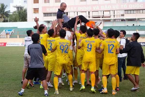 Tù mù chuyển nhượng