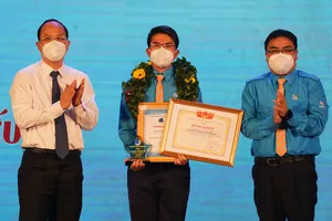 Chung mặt trận, một niềm tin