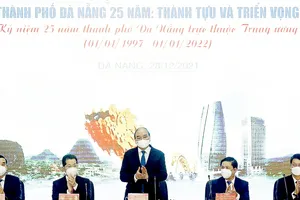 Chủ tịch nước Nguyễn Xuân Phúc: Chuyển đổi số - động lực để Đà Nẵng bứt phá