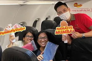 Du khách Ấn Độ trên chuyến bay của Vietjet