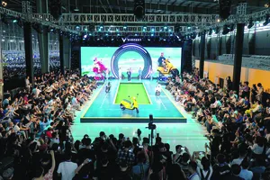 Toàn cảnh lễ bàn giao lô xe máy điện VinFast Evo200 tại nhà máy ở Hải Phòng