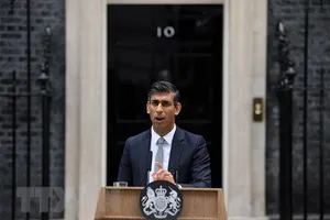 Thủ tướng Anh Rishi Sunak phát biểu tại London. Ảnh: AFP/TTXVN