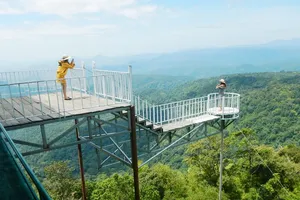 Bình Thuận: Tái diễn lấn chiếm, xây dựng không phép trên đèo Đại Ninh