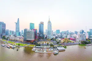 Một góc TPHCM hôm nay. Ảnh: HOÀNG HÙNG