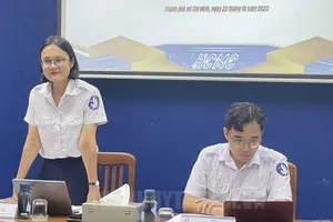 Phó Bí thư Thành đoàn, Chủ tịch Hội Sinh viên Việt Nam TPHCM Trần Thu Hà thông tin tại buổi họp báo. Ảnh: hcmcpv.org.vn