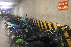 Không được sạc điện xe điện qua đêm ở chung cư mini