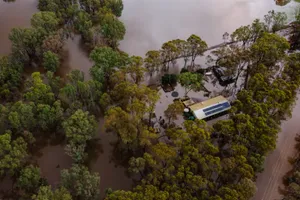 Một ngôi nhà ở Redesdale bị ngập do nước sông dâng cao. Ảnh: ABCnews