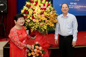 Câu lạc bộ Truyền thống Kháng chiến Khối Nhà báo cao tuổi họp mặt kỷ niệm 99 năm Ngày Báo chí Cách mạng Việt Nam