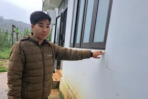 Kon Tum: Động đất gây ảnh hưởng công trình, nhà dân ở 6 xã, thị trấn