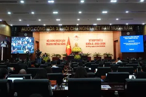 Toàn cảnh kỳ họp thứ 21, khóa X, nhiệm kỳ 2021 – 2026. Ảnh: XUÂN QUỲNH