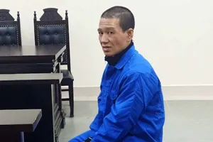 Kẻ truy sát hàng xóm lãnh án 19 năm tù