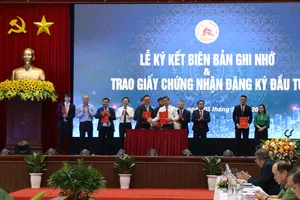 Các doanh nghiệp đăng ký đầu tư gần 40.000 tỷ đồng vào Quảng Nam