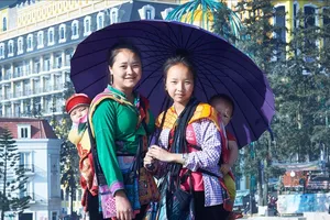 Trên đỉnh đổi thay