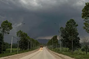 Hà Nội lạnh, nhiều nơi mưa lớn do không khí lạnh