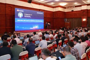 Ông Nguyễn Duy Lâm, chuyên gia giải pháp và sản phẩm vô tuyến của Huawei Việt Nam chia sẻ tại sự kiện