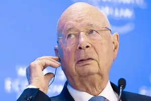 Diễn đàn Kinh tế thế giới điều tra nhà sáng lập Klaus Schwab
