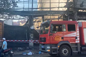 Ngày 20-4-2025, tại quận Ninh Kiều, TP Cần Thơ đã xảy ra vụ cháy thiêu rụi một cửa hàng nội thất trên đường 3-2, thiệt hại khoảng 2 tỷ đồng