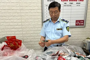 Hơn 3.700 sản phẩm là đồ ăn bán cho học sinh bị thu giữ