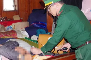 Nhiều tàu cá ở miền Trung bị nạn trên biển