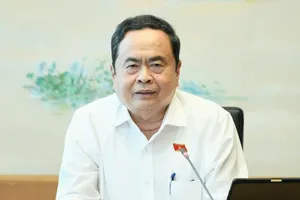 Chủ tịch Quốc hội Trần Thanh Mẫn phát biểu tại phiên thảo luận tổ, chiều 7-5. Ảnh VIẾT CHUNG