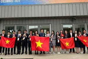 Đoàn học sinh Việt Nam tại Hội thi Khoa học kỹ thuật quốc tế 2025 