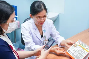 ThS.BS Nguyễn Thị Tố Thư giới thiệu phần mềm cho thai phụ