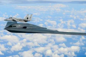 Oanh tạc cơ B-2 của Mỹ rời căn cứ, hướng đến căn cứ quân sự trên đảo Guam