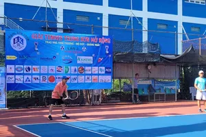 Sôi nổi giải tennis Trung Sơn mở rộng lần 3