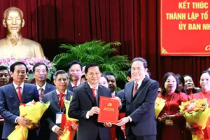 Ông Trần Văn Lâu giữ chức Chủ tịch UBND TP Cần Thơ mới