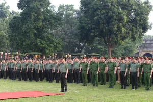 Công an TP Hà Nội phát động đợt thi đua theo 13 chuyên đề