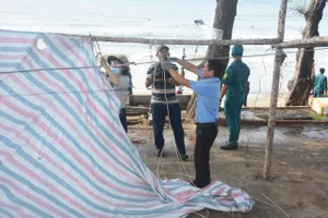 Ra quân cao điểm chấn chỉnh trật tự bãi biển Thủy Tiên (TPHCM)