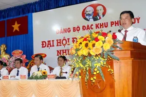 Bí thư Tỉnh ủy Lâm Đồng Y Thanh Hà Niê Kđăm phát biểu chỉ đạo tại Đại hội Đại biểu Đảng bộ đặc khu Phú Quý lần thứ I, nhiệm kỳ 2025 – 2030