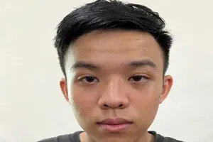 Phá đường dây ma túy từ Campuchia, bắt kẻ truy nã đặc biệt