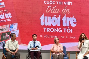 Trao giải cuộc thi viết "Dấu ấn Tuổi Trẻ trong tôi"