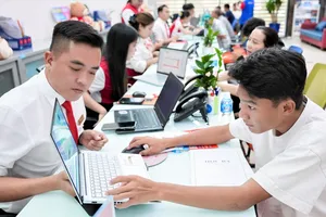 Tuyển sinh đại học năm 2025: Điểm chuẩn khó đoán