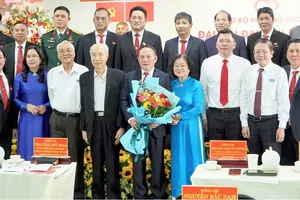 Đồng chí Lâm Hùng Tấn giữ chức Bí thư Đảng ủy phường Vườn Lài (TPHCM)