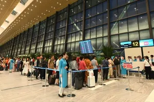 Cần xem kinh tế hàng không là động lực mới cho TPHCM “cất cánh”