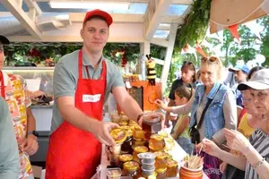 “Hương vị nước Nga” giữa mùa hè Moscow