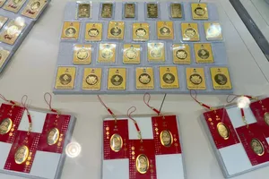 Giá vàng miếng SJC giảm