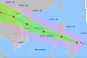 Bão Bualoi sẽ đi vào khu vực giữa Biển Đông vào đêm 26-9