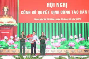 Đồng chí Trần Lưu Quang giữ chức Bí thư Đảng ủy Quân sự TPHCM
