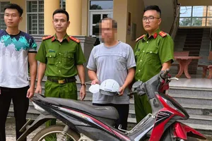 Bắt giữ nghi phạm cướp vé số của người bán dạo