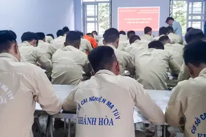 Công an các địa phương đang tổ chức cai nghiện cho hơn 49.000 người