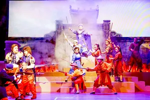 Giữ khán giả để nghệ sĩ sống được với nghề