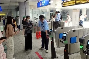 Từ ngày 1-11, tuyến Metro số 1 ngừng bán vé giấy chứa mã QR